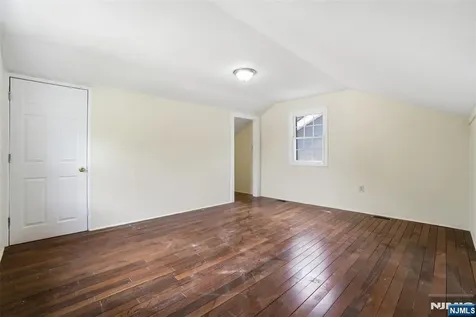 306-308 Smith Street Newark NJ 07106