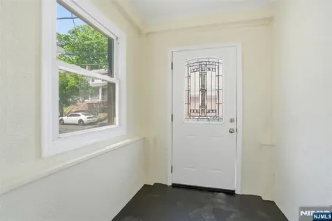 306-308 Smith Street Newark NJ 07106