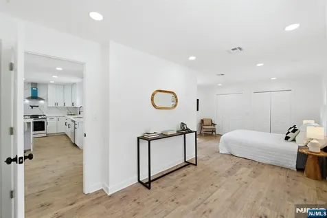 59 Erie Avenue Midland Park NJ 07432