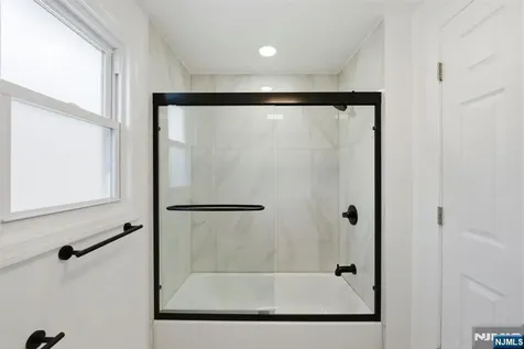 59 Erie Avenue Midland Park NJ 07432