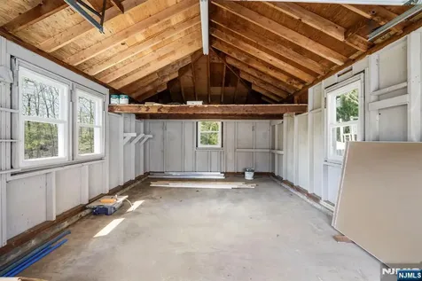 59 Erie Avenue Midland Park NJ 07432