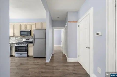 678 Anderson Avenue Cliffside Park NJ 07010