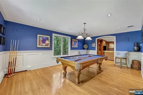364 Canterbury Lane Wyckoff NJ 07481