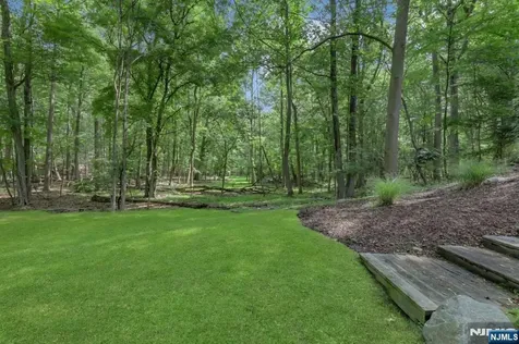 364 Canterbury Lane Wyckoff NJ 07481