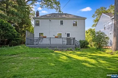 687 Grove Street Montclair NJ 07043