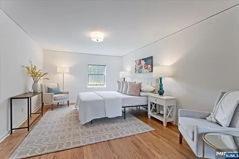 687 Grove Street Montclair NJ 07043