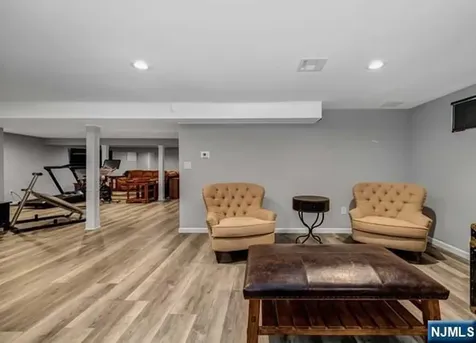 150 Fremont Avenue Park Ridge NJ 07656