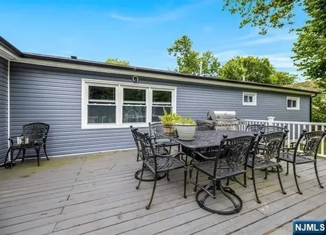 150 Fremont Avenue Park Ridge NJ 07656