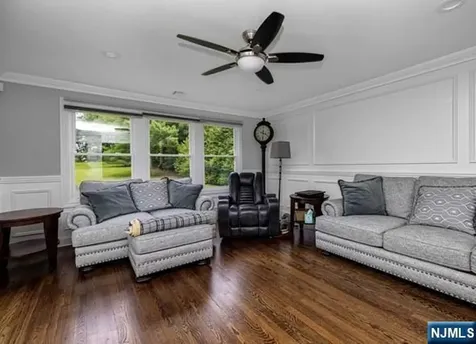 150 Fremont Avenue Park Ridge NJ 07656