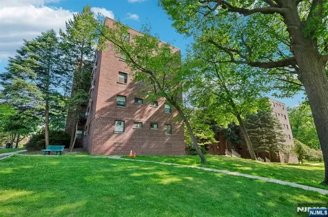3031 Edwin Avenue Fort Lee NJ 07024