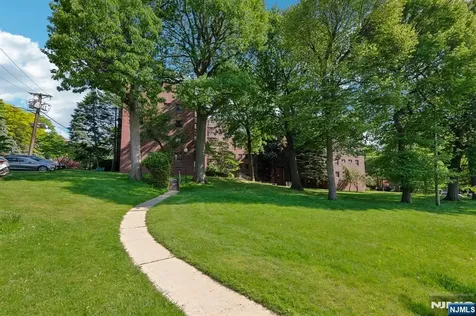 3031 Edwin Avenue Fort Lee NJ 07024