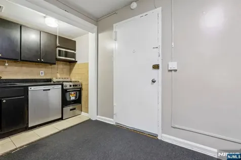 3031 Edwin Avenue Fort Lee NJ 07024
