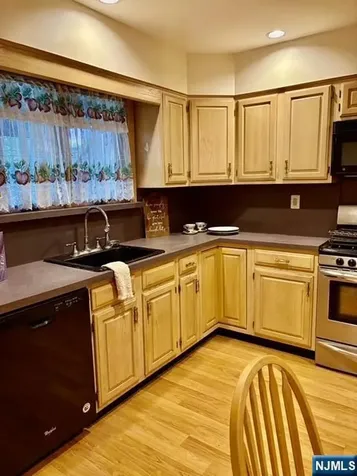 620 Midland Avenue Saddle Brook NJ 07663