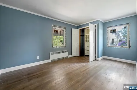 259 W Glen Avenue Ridgewood NJ 07450