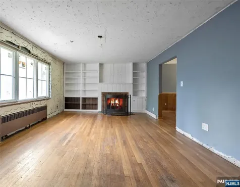 259 W Glen Avenue Ridgewood NJ 07450