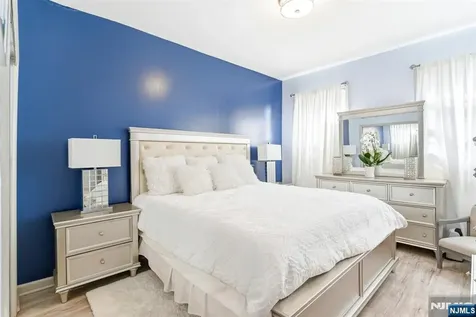 257 Parker Street Newark NJ 07104