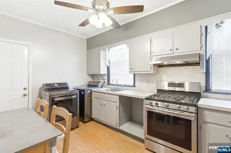 257 Parker Street Newark NJ 07104