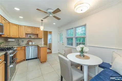 27 Bogert Road Montville Township NJ 07058