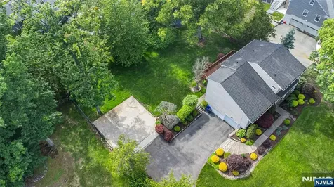 27 Bogert Road Montville Township NJ 07058