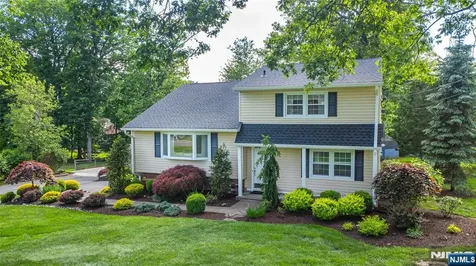 27 Bogert Road Montville Township NJ 07058