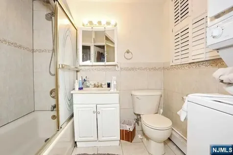 84 12th Street Cresskill NJ 07626