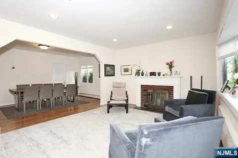 84 12th Street Cresskill NJ 07626