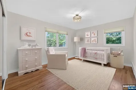 25 Cottontail Trail Upper Saddle River NJ 07458