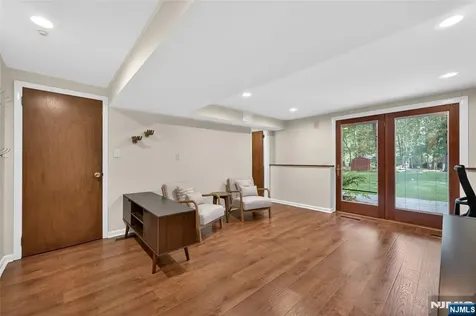25 Cottontail Trail Upper Saddle River NJ 07458