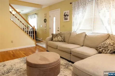6 Knollwood Road Totowa NJ 07512