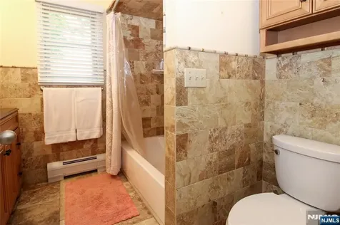 6 Knollwood Road Totowa NJ 07512