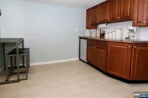 6 Knollwood Road Totowa NJ 07512