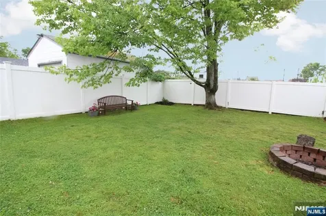 6 Knollwood Road Totowa NJ 07512