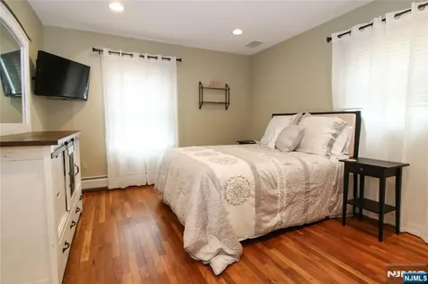 6 Knollwood Road Totowa NJ 07512