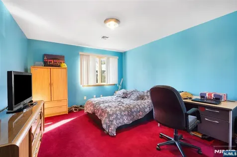 17 Pleasant Kearny NJ 07032