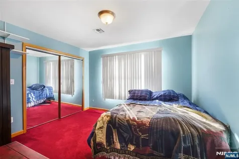 17 Pleasant Kearny NJ 07032