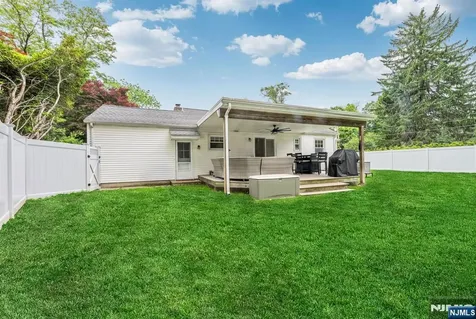 419 Wyckoff Avenue Ramsey NJ 07446