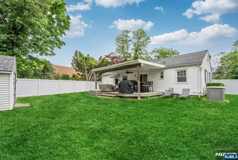 419 Wyckoff Avenue Ramsey NJ 07446
