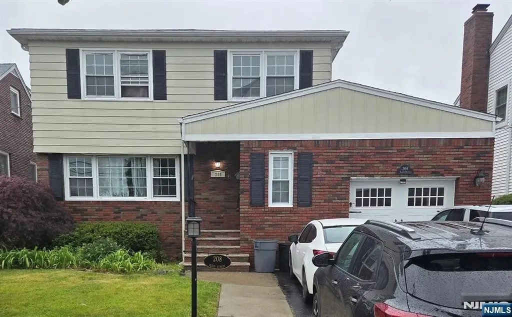 208 Alden Street Wallington NJ 07057