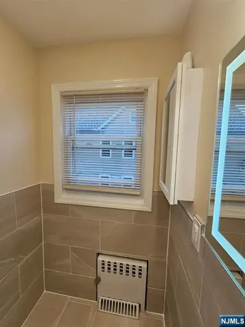 19 Albert Street Garfield NJ 07026