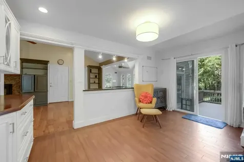 5 Monroe Drive Mahwah NJ 07430