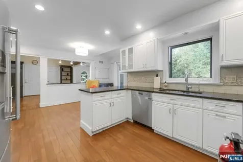 5 Monroe Drive Mahwah NJ 07430