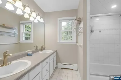 5 Monroe Drive Mahwah NJ 07430