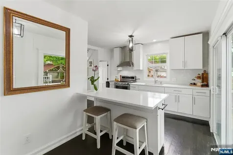 475 Albert Place New Milford NJ 07646