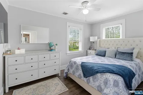 475 Albert Place New Milford NJ 07646