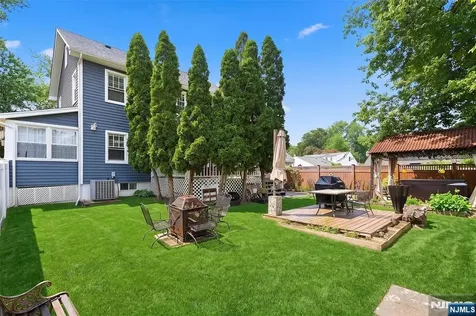 475 Albert Place New Milford NJ 07646