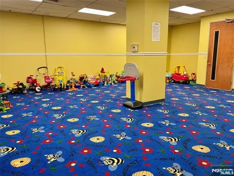 100 Carlyle Cliffside Park NJ 07010