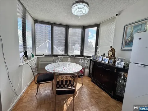100 Carlyle Cliffside Park NJ 07010