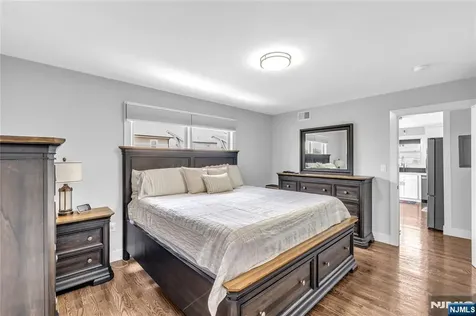 26 Arlington Boulevard North Arlington NJ 07031