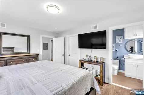26 Arlington Boulevard North Arlington NJ 07031