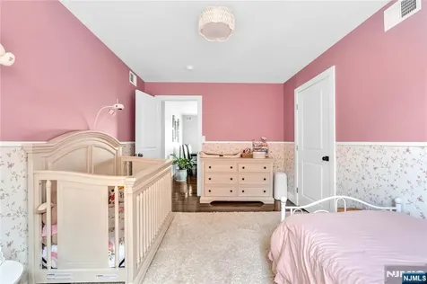 26 Arlington Boulevard North Arlington NJ 07031